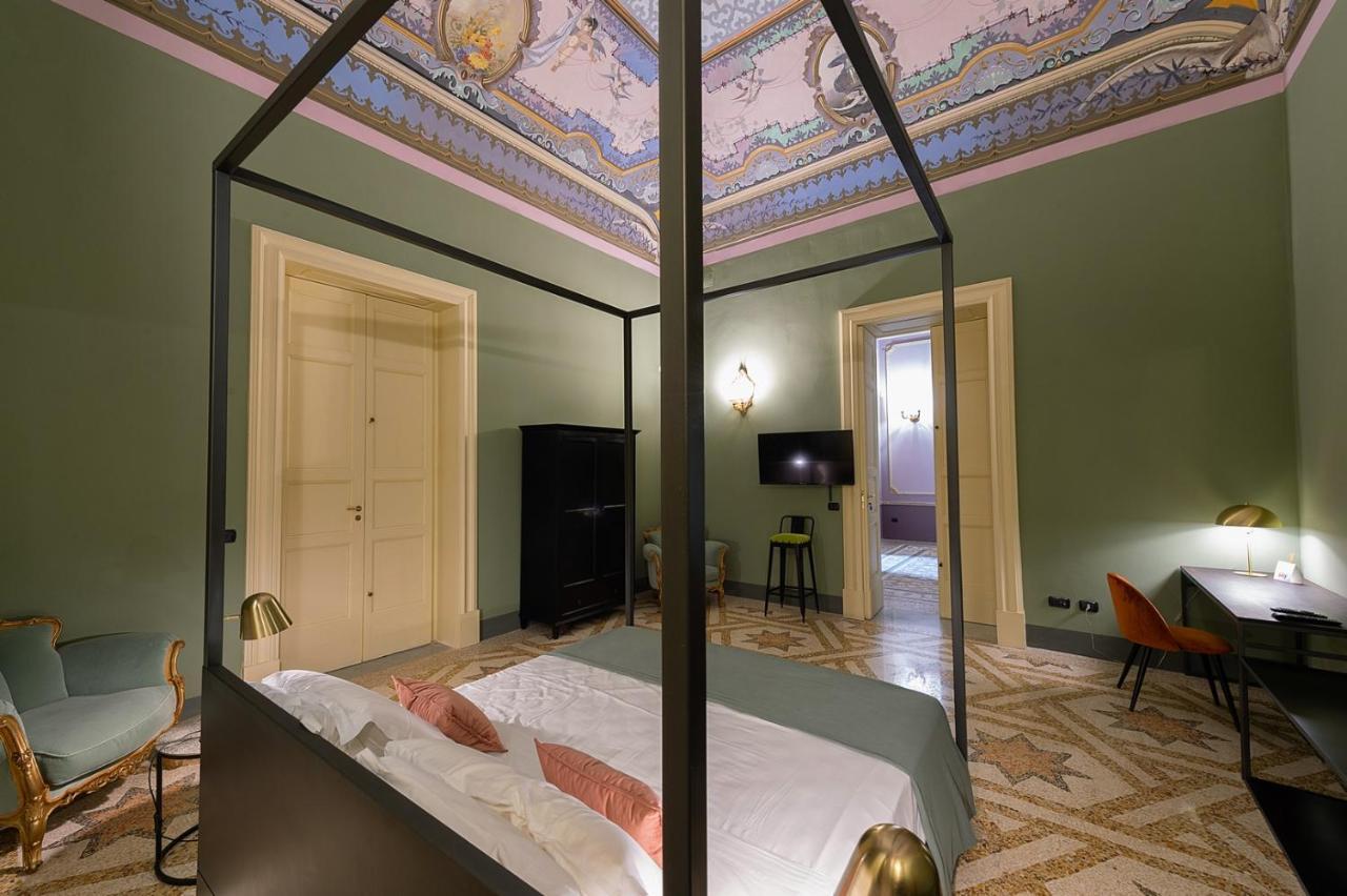 Bed and Breakfast Palazzo Francesco Grassi Aradeo Exterior foto