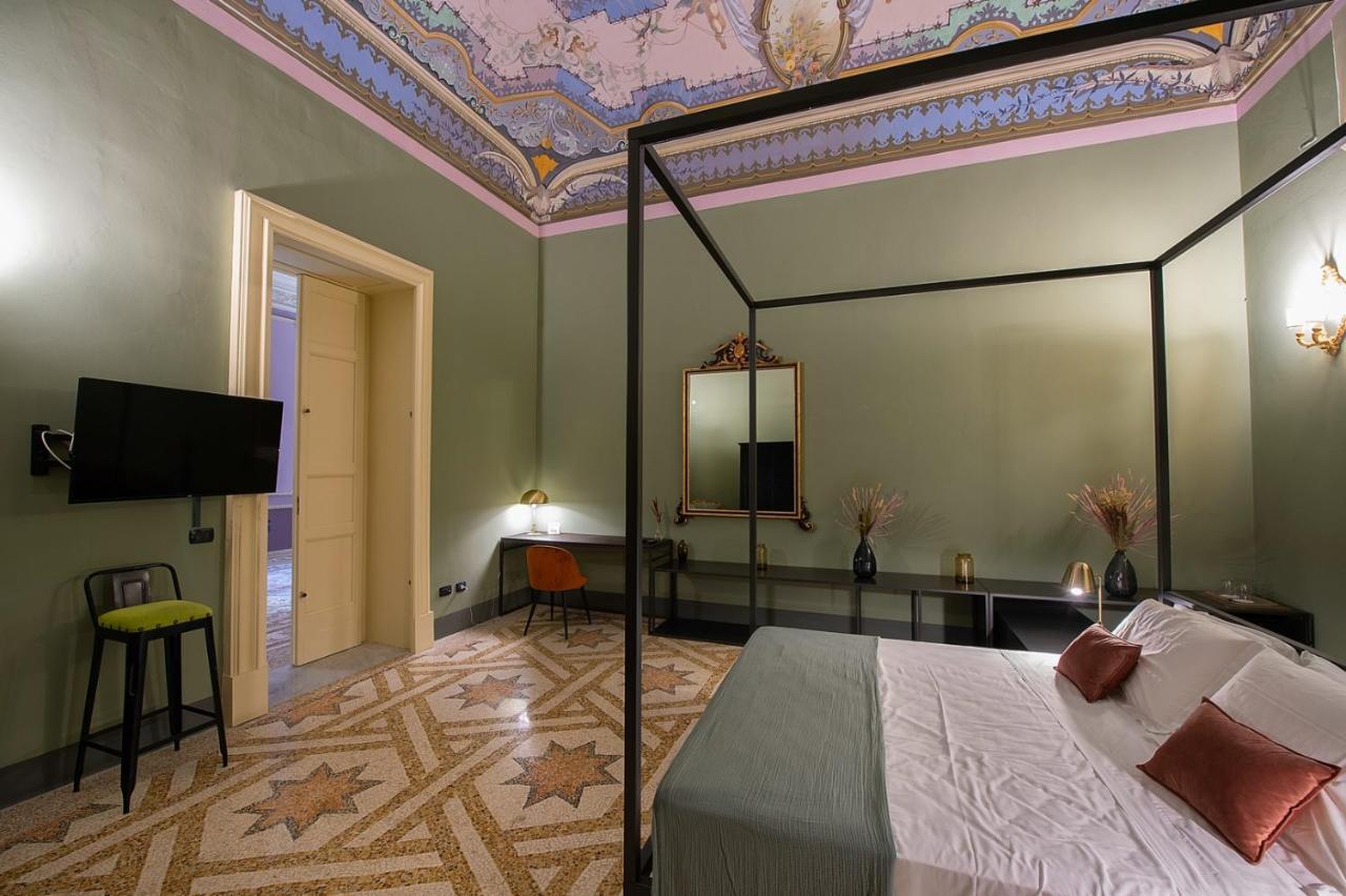 Bed and Breakfast Palazzo Francesco Grassi Aradeo Exterior foto